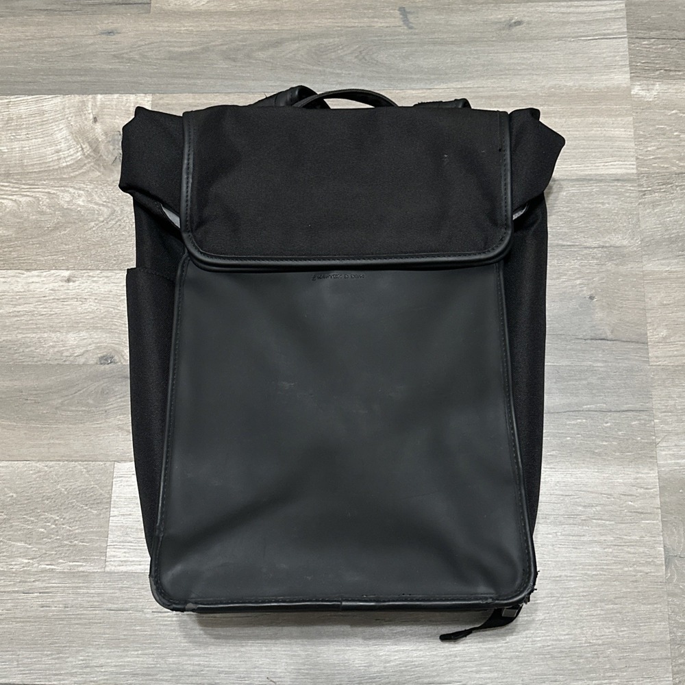Kapten & Son Lund Pro All Black Backpack